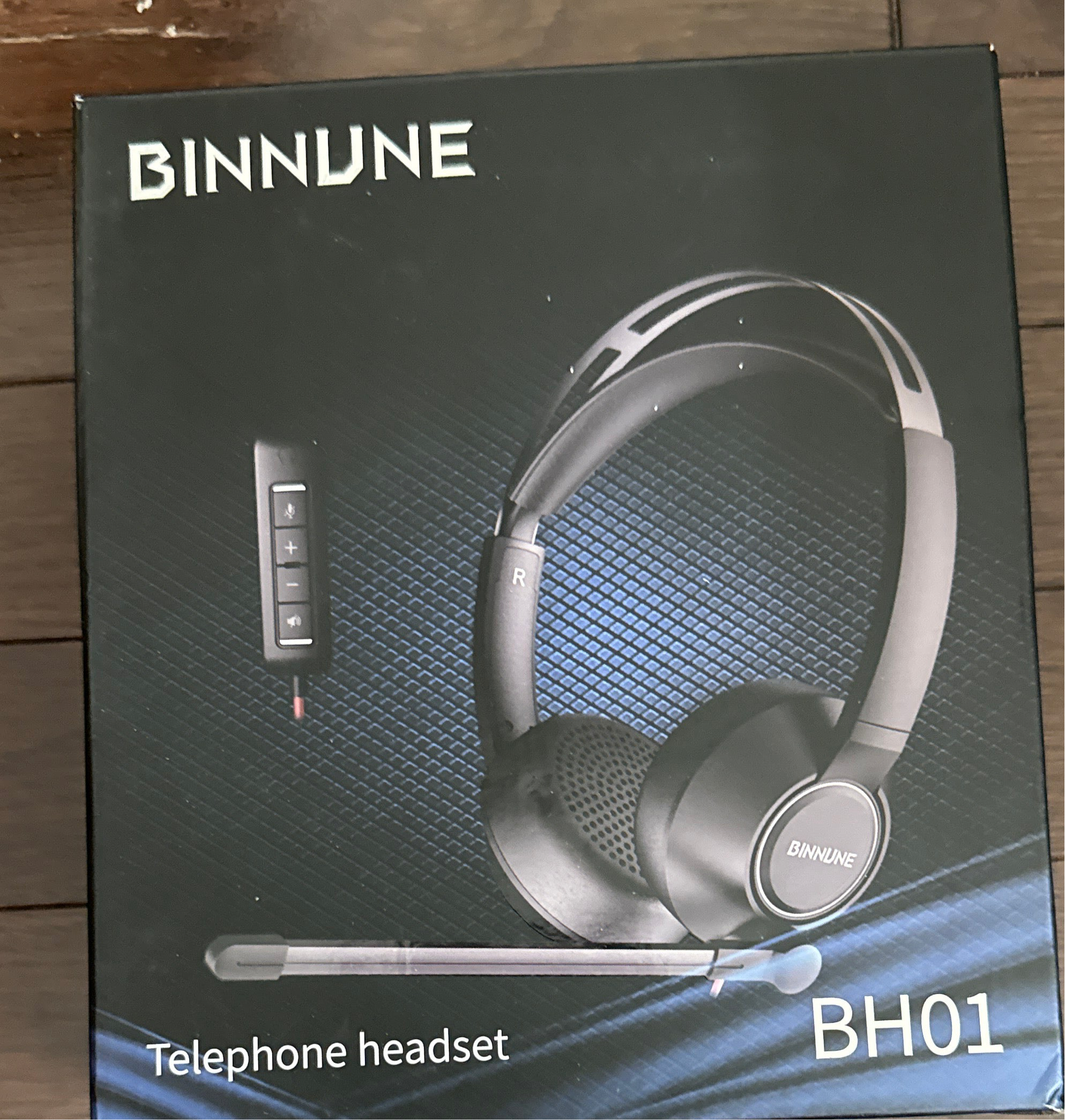 The BINNUNE BHO1 USB Headset with Microphone delivers