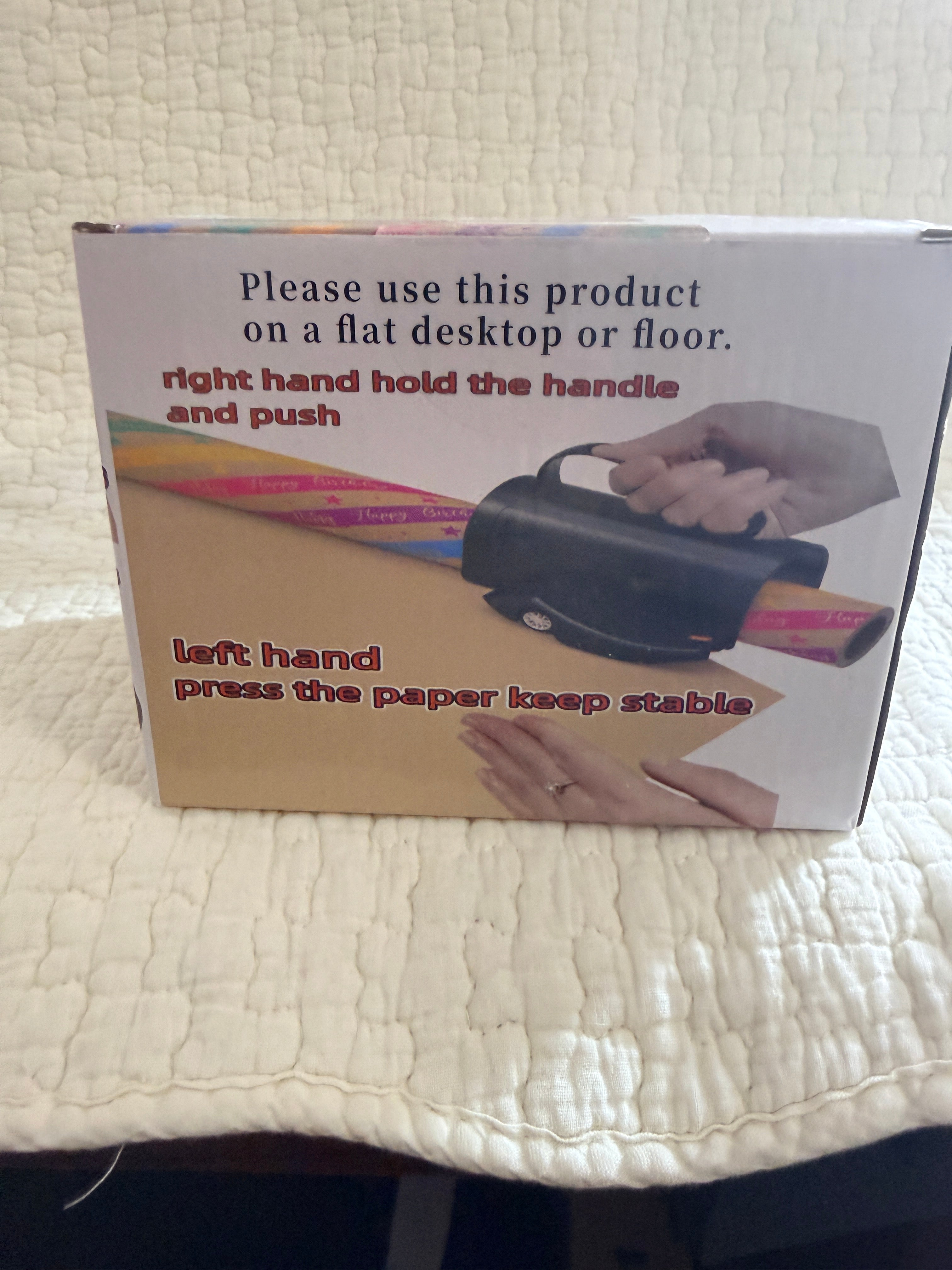 Gift Wrap Cutter — package photo