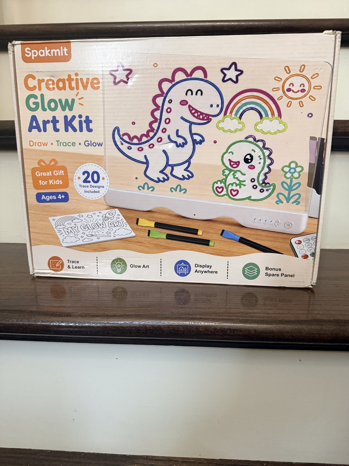 Spakmlt Creative Glow Art Kit, Light-Up Tracing Board, 4+