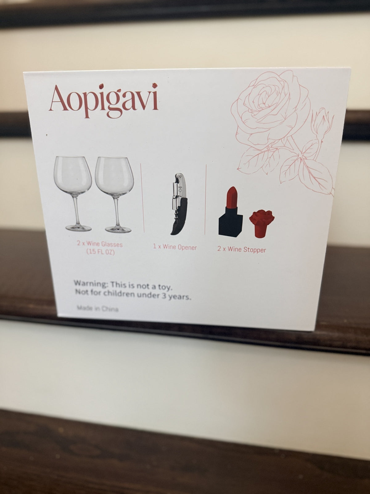 Aopigavi Wine Gift Set, 2 Wine Glasses, Opener & 2 Stoppers