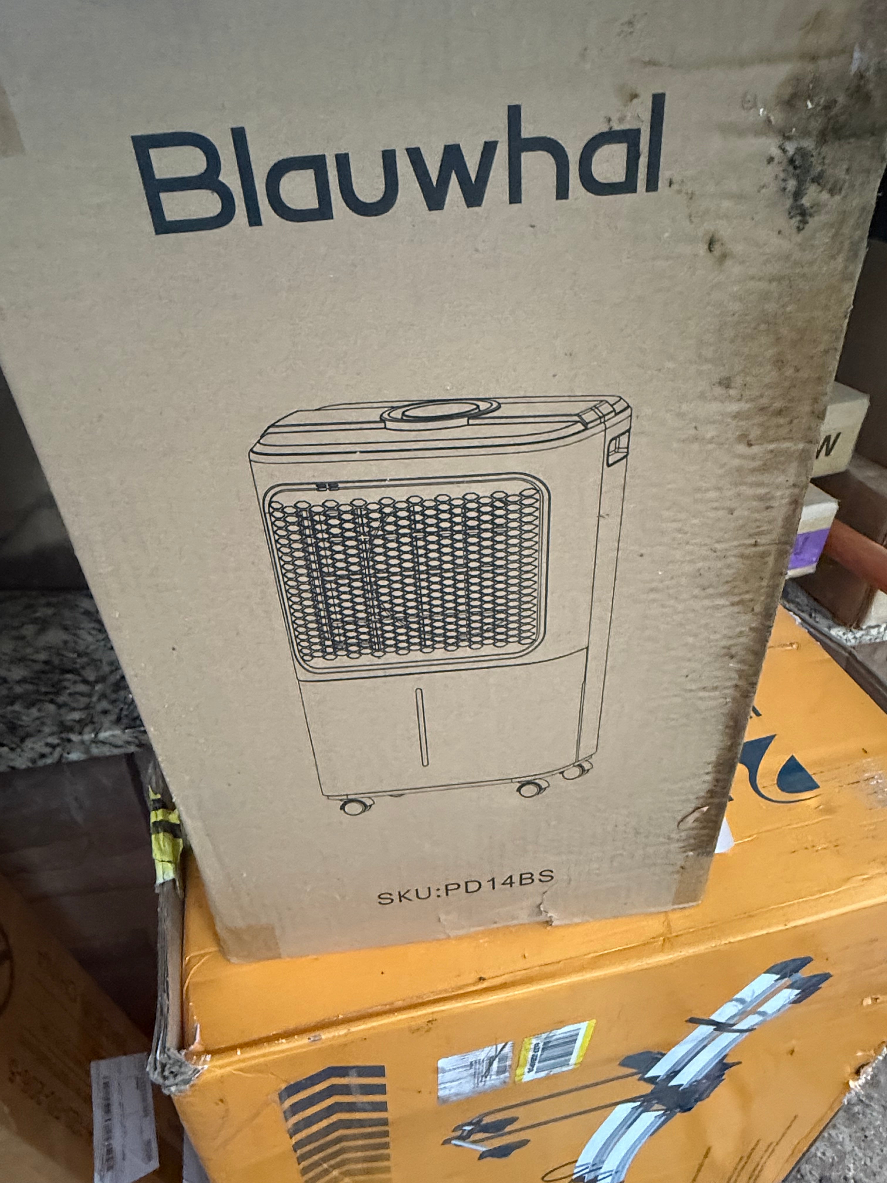 Dehumidifier for Home Basement 2500 Sq.Ft, 31 Pints Dehumidifiers for Home Bathroom