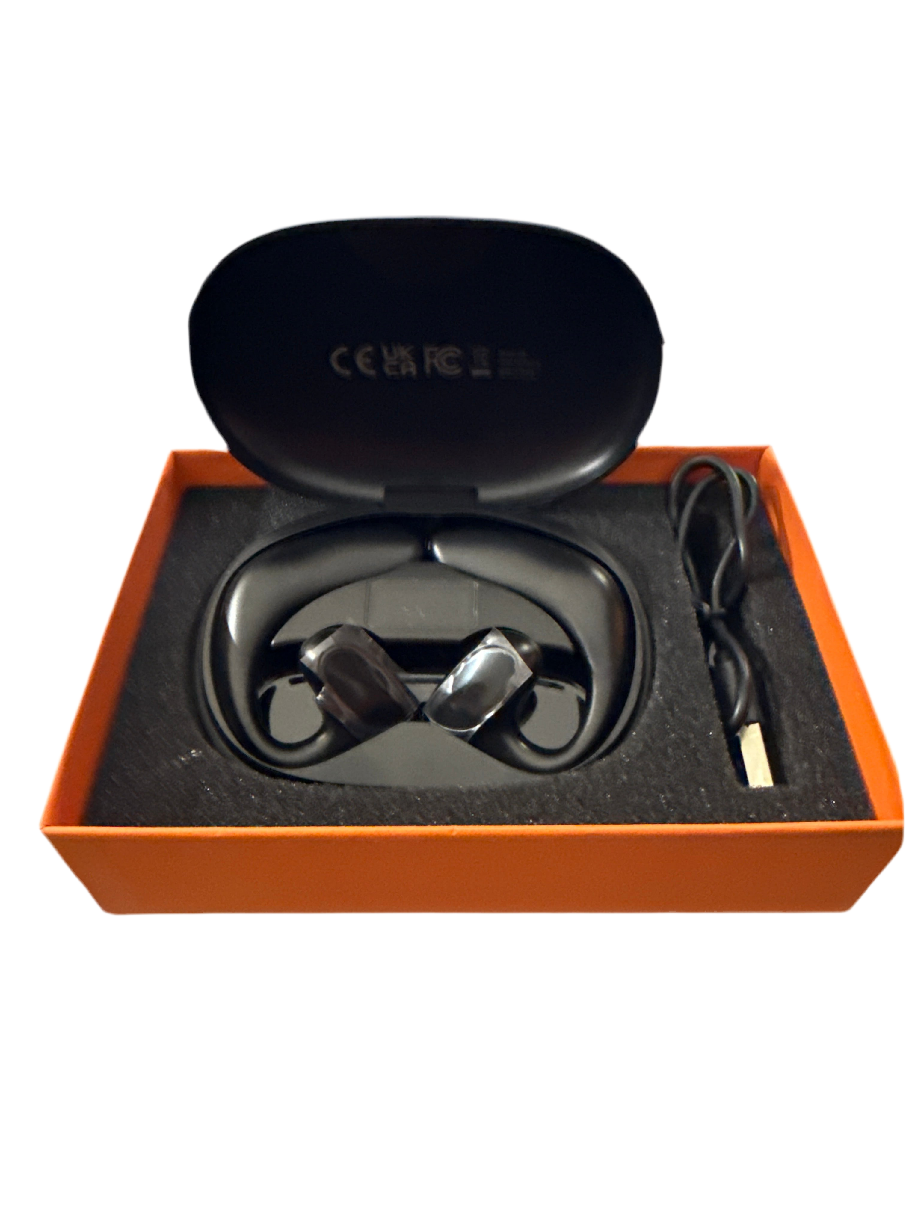 Translation earbuds Hello, "Hola," "Hei," "Alo Ola," and "Bonjour