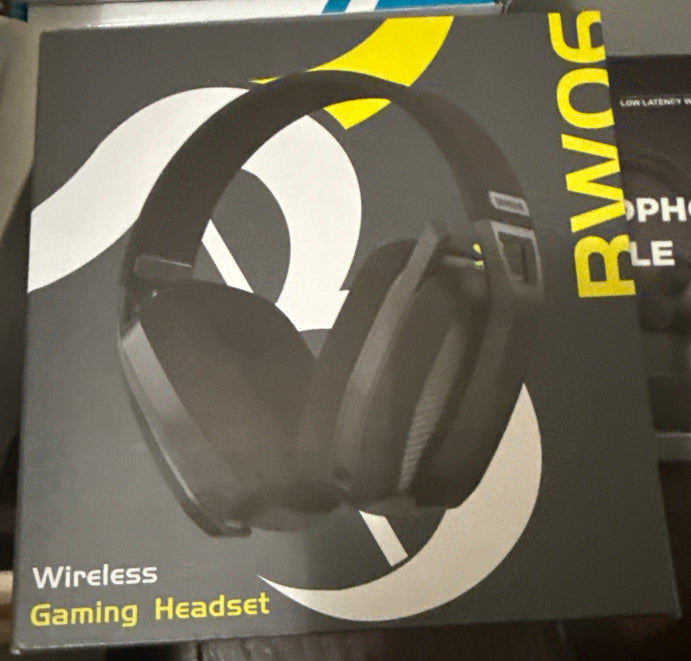 Binnune Wireless Gaming Headset Model BW06-BT