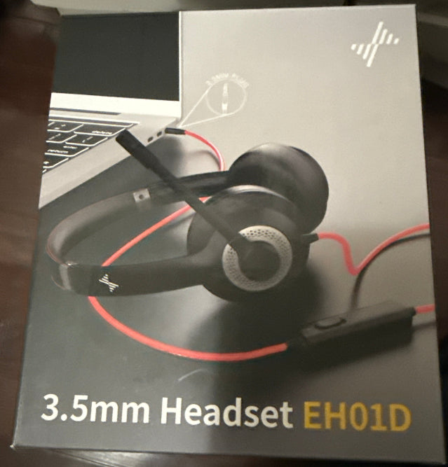Eaglend EH01 Headset is the perfect accessory for your computer or laptop. With its USB and 3.5mm connectivity options,
