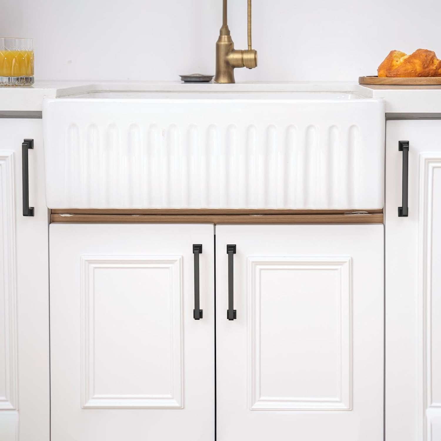 10 Pack Black Cabinet Handles - 5-1/16" Matte Black Zinc Alloy Drawer Pulls