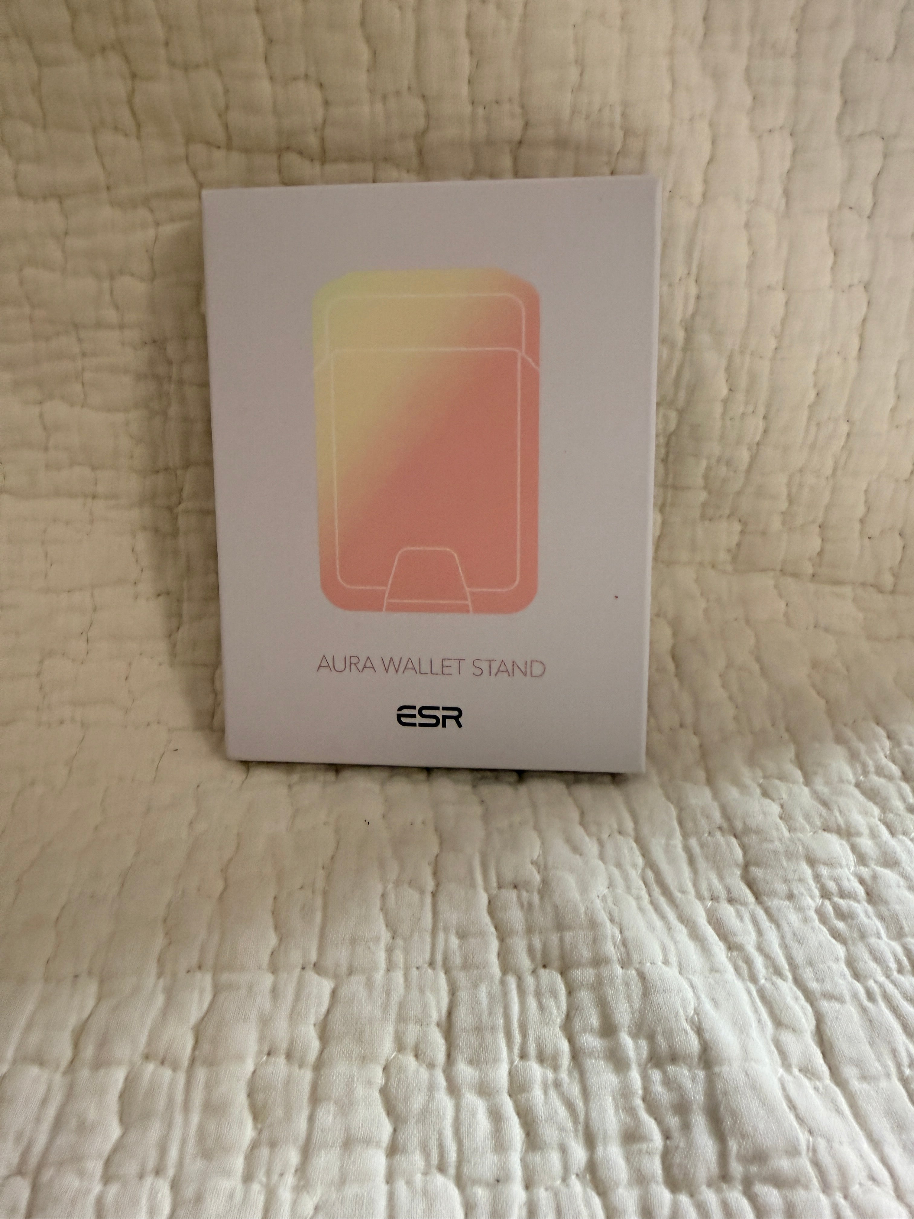 ESR Aura — package photo