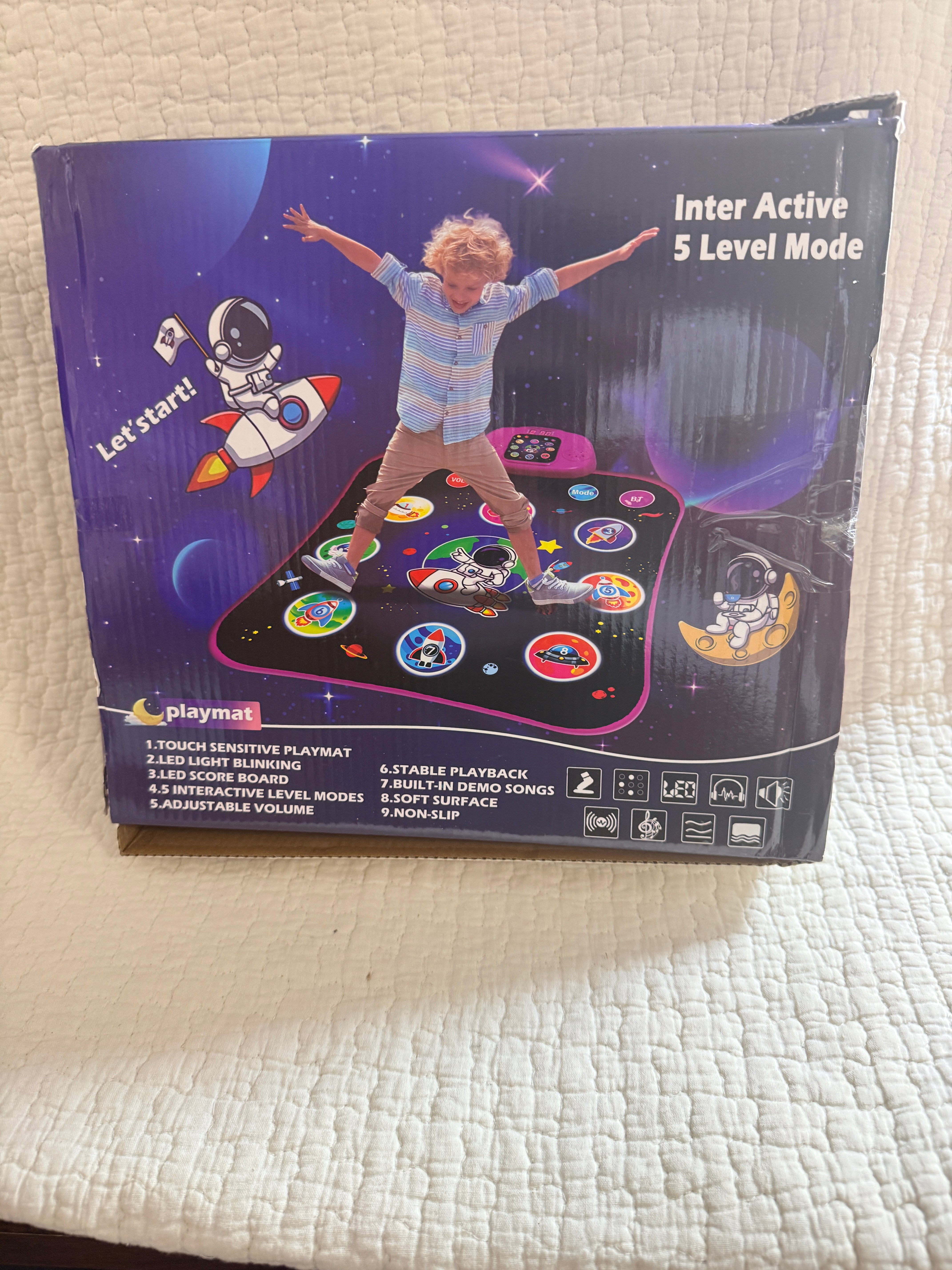 Kids Dance Playmat 5-Level Touch Sensitive LED 28 Songs Score Board Age 3+